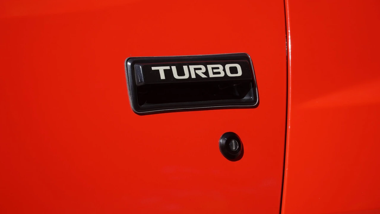 1986 Chrysler Conquest - Image 30 of 31