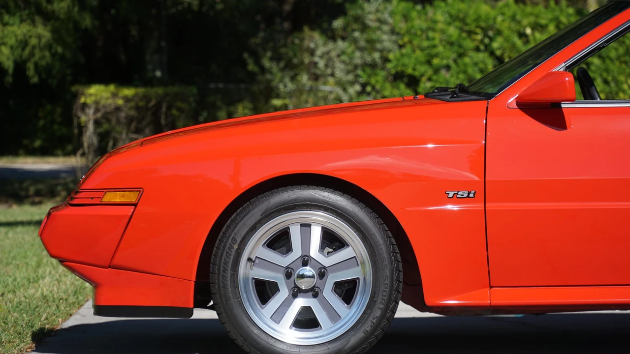 1986 Chrysler Conquest - Image 25 of 31