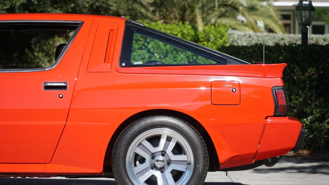 1986 Chrysler Conquest - Image 23 of 31