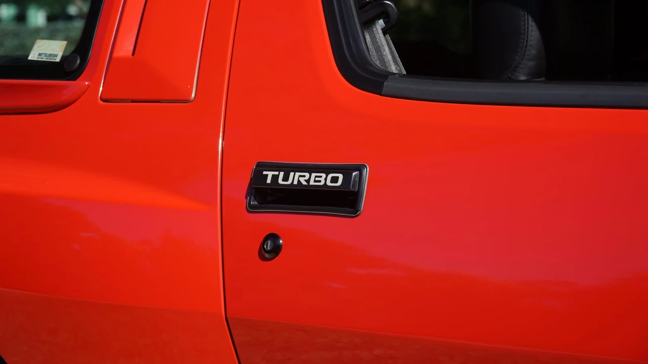 1986 Chrysler Conquest - Image 29 of 31