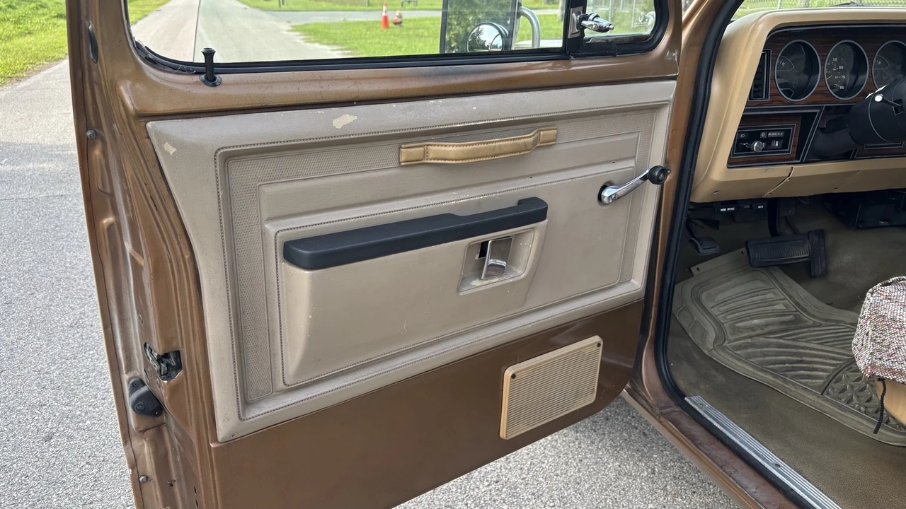 1986 Dodge D Series - Image 22 of 31