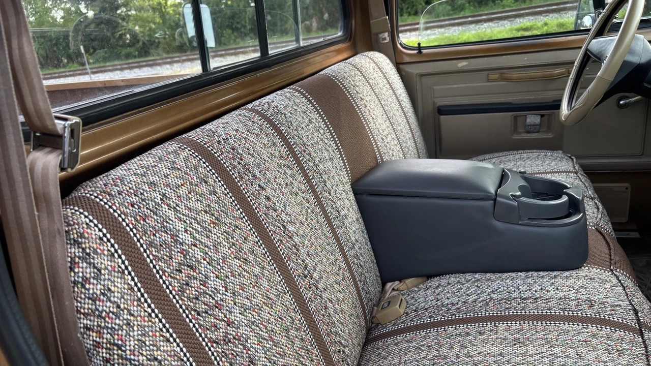 1986 Dodge D Series - Image 19 of 31