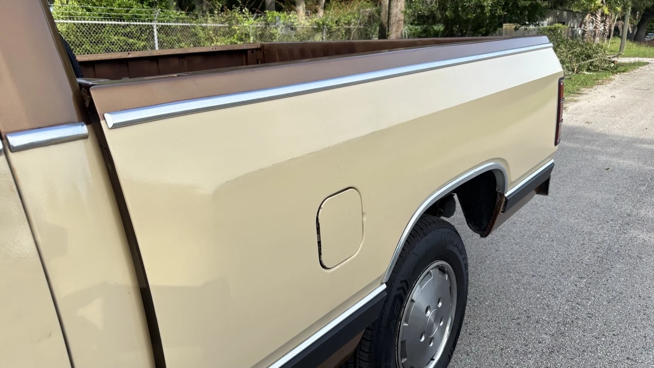1986 Dodge D Series - Image 7 of 31