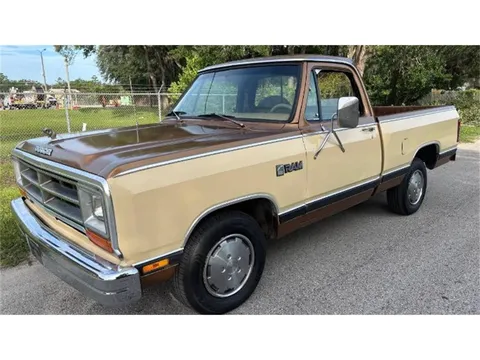 1986 Dodge D100