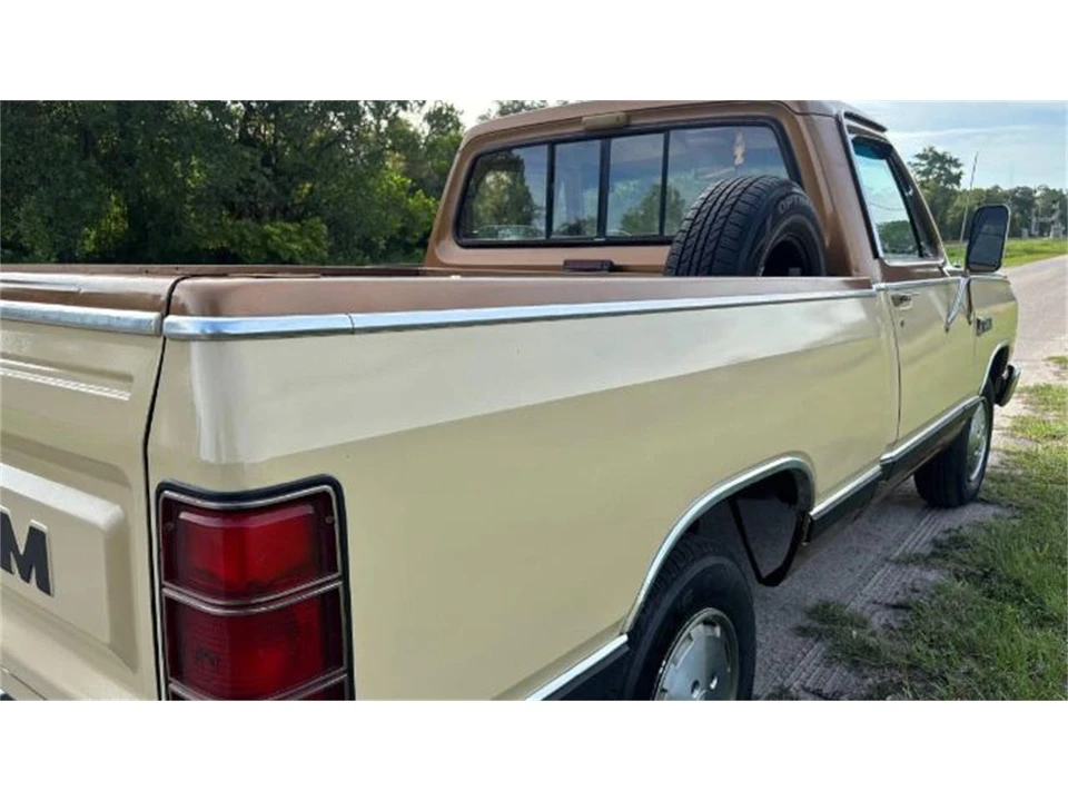 1986 Dodge D Series - Image 4 of 22