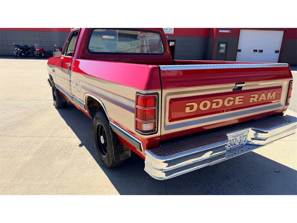 1986 Dodge D Series - Image 5 of 31