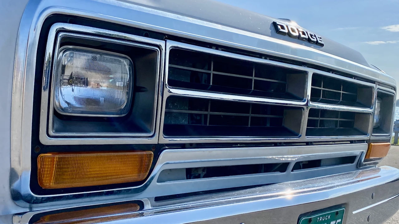 1986 Dodge Ram 1st Gen - Image 11 of 17