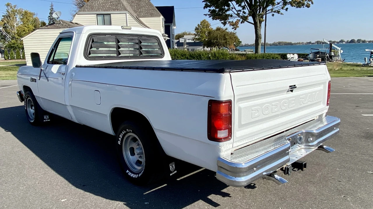 1986 Dodge Ram 1st Gen - Image 16 of 17