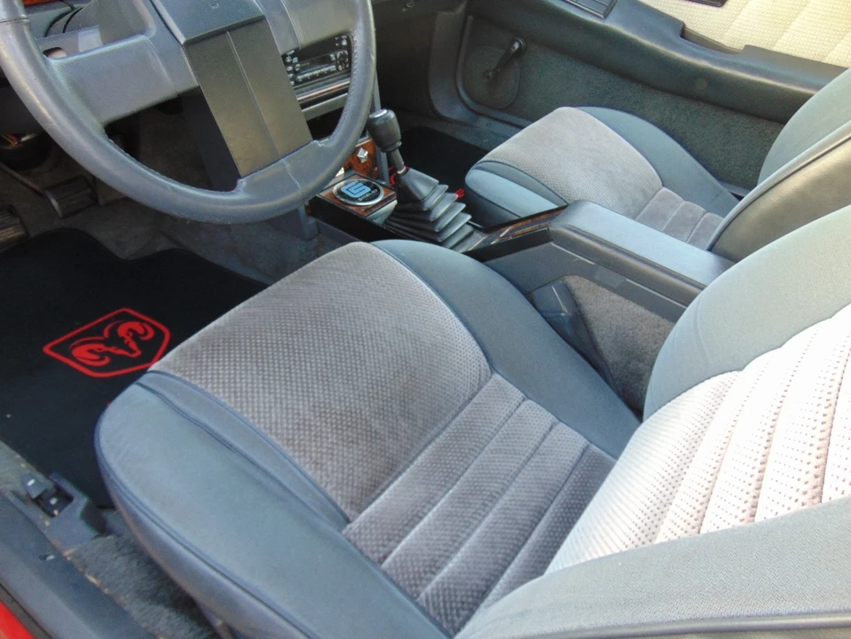 1986 Dodge Daytona - Image 8 of 19