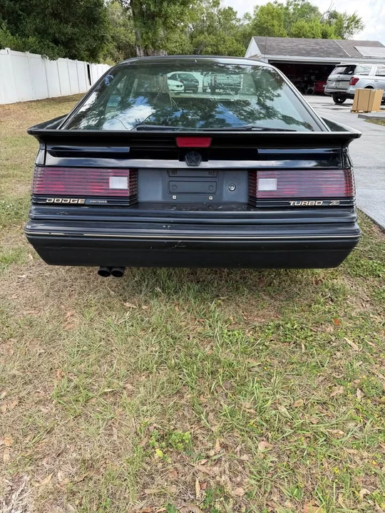 1986 Dodge Daytona - Image 5 of 11