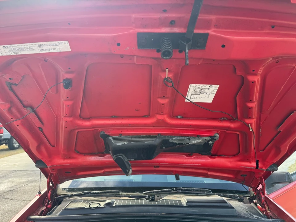 1986 Dodge Daytona - Image 8 of 21