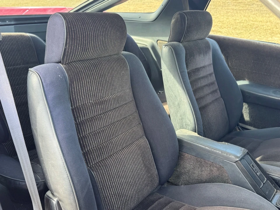 1986 Dodge Daytona - Image 21 of 21
