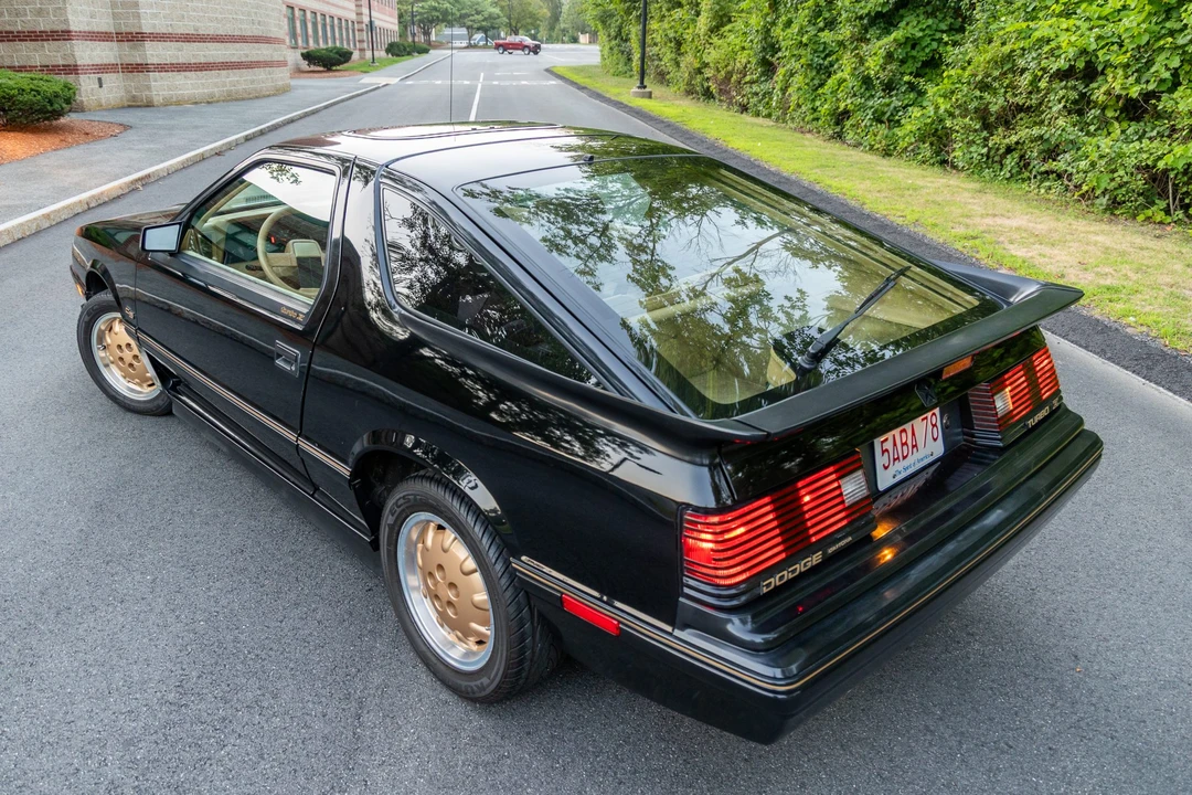 1986 Dodge Daytona - Image 5 of 31