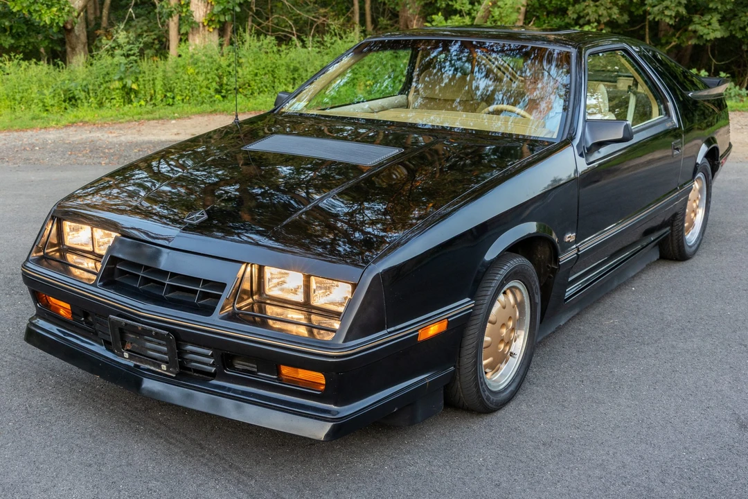 1986 Dodge Daytona - Image 2 of 31