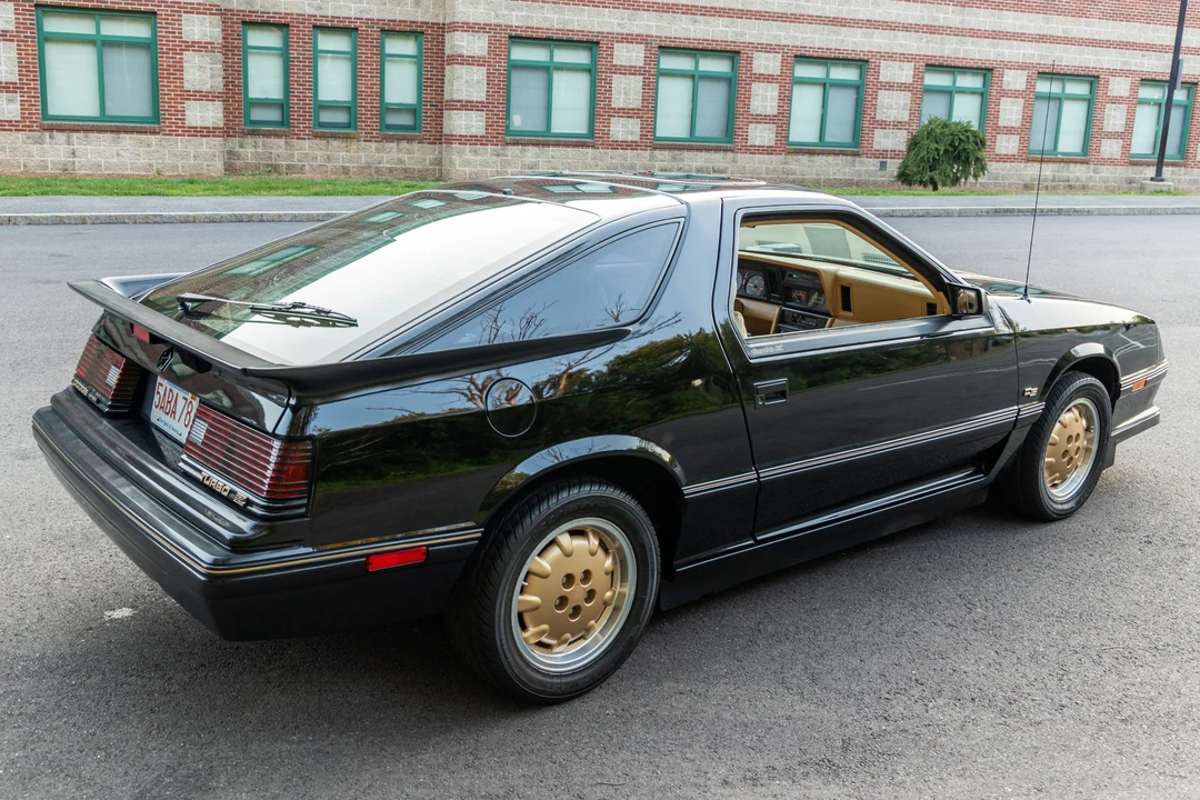1986 Dodge Daytona - Image 7 of 31