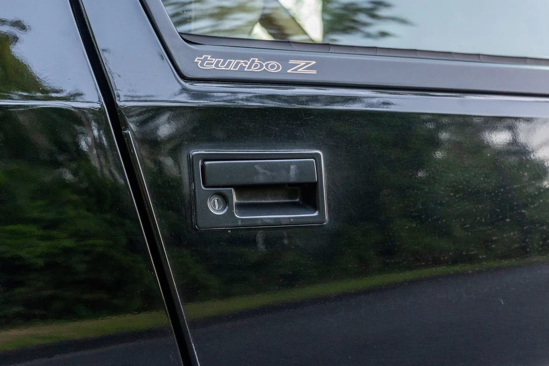1986 Dodge Daytona - Image 27 of 31