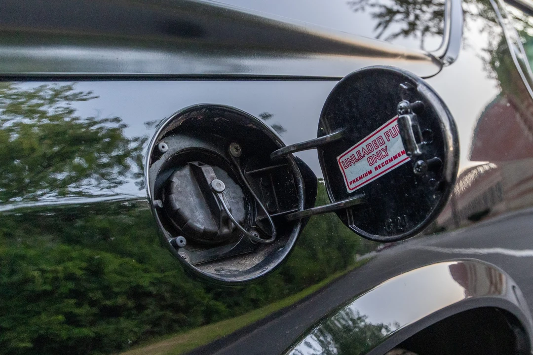 1986 Dodge Daytona - Image 26 of 31