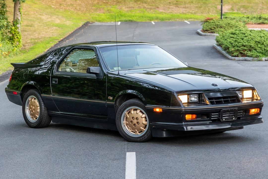 1986 Dodge Daytona - Image 9 of 31