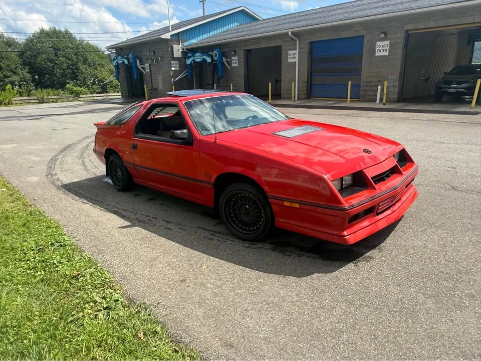 1986 Dodge Daytona - Image 2 of 2