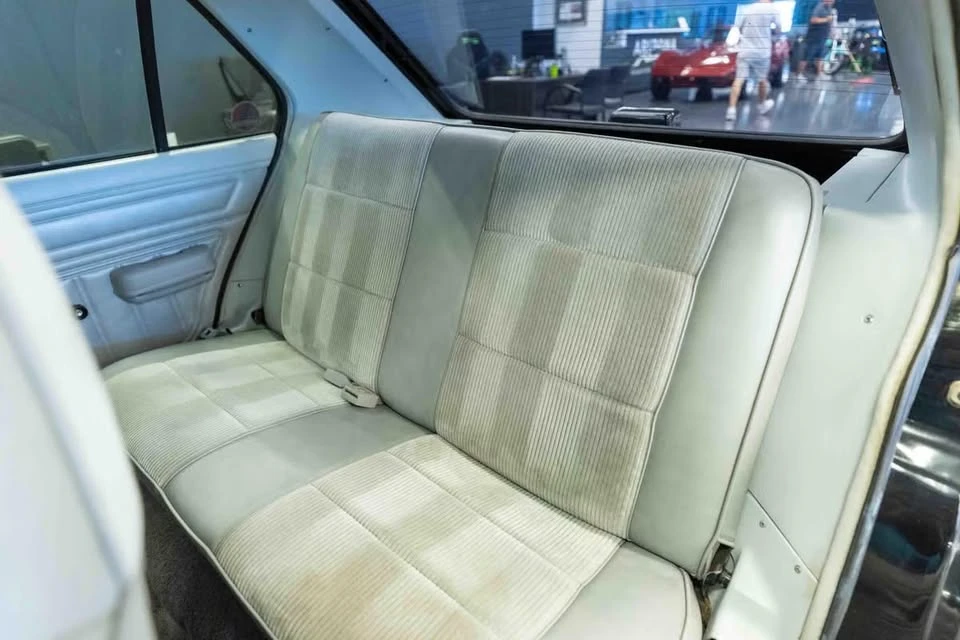 1986 Dodge Shelby GLH-S - Image 11 of 15
