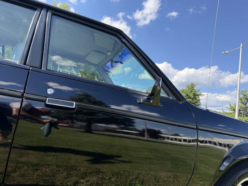 1986 Dodge Shelby GLH-S - Image 23 of 31