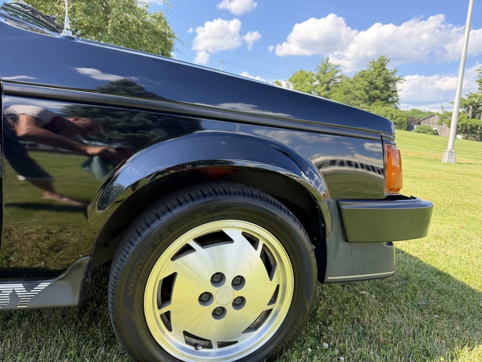 1986 Dodge Shelby GLH-S - Image 24 of 31
