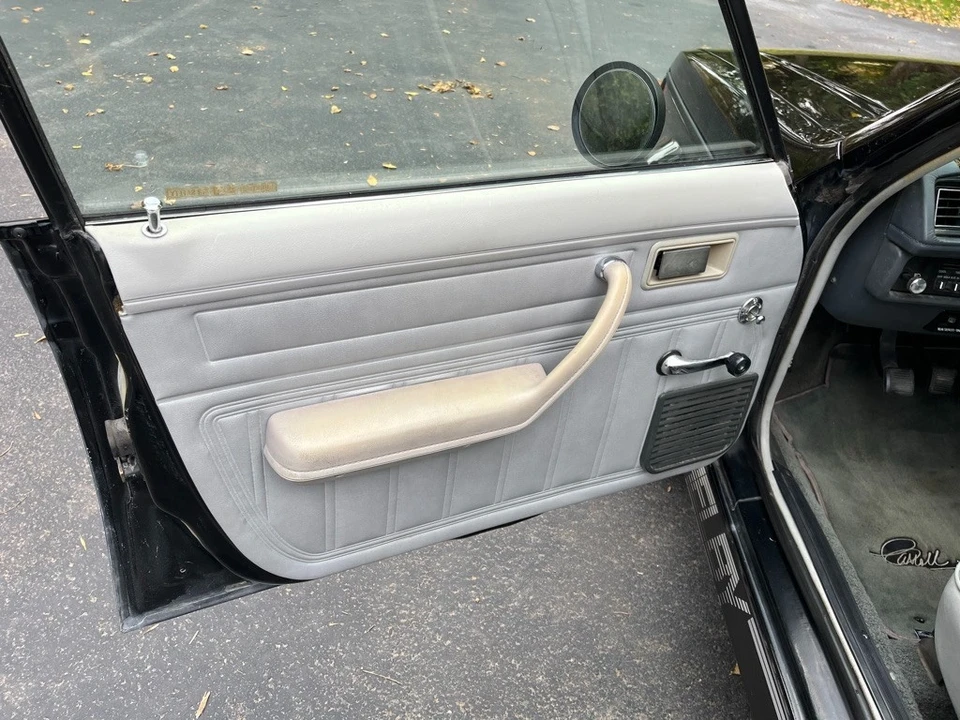 1986 Dodge Shelby GLH-S - Image 16 of 21