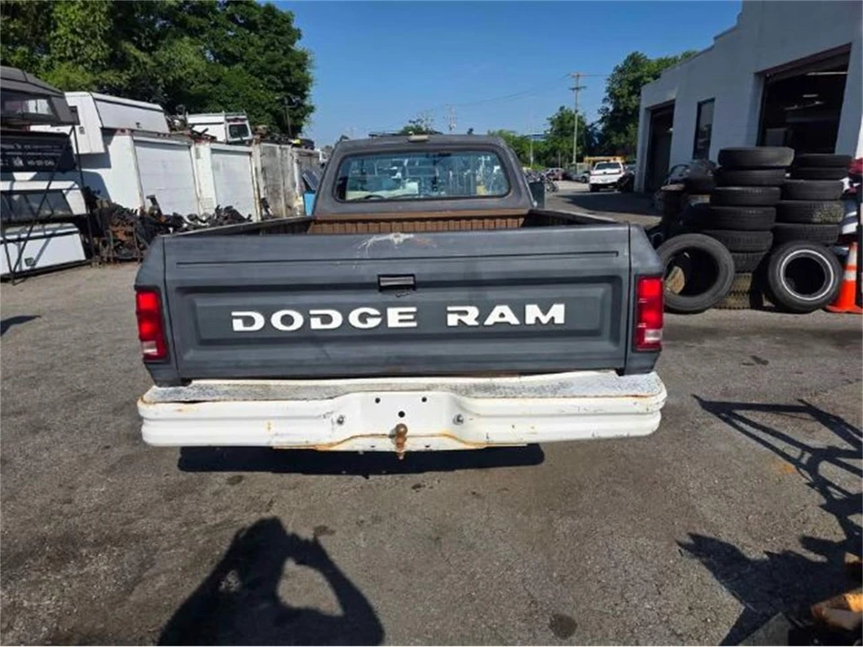 1986 Dodge D Series - Image 12 of 18