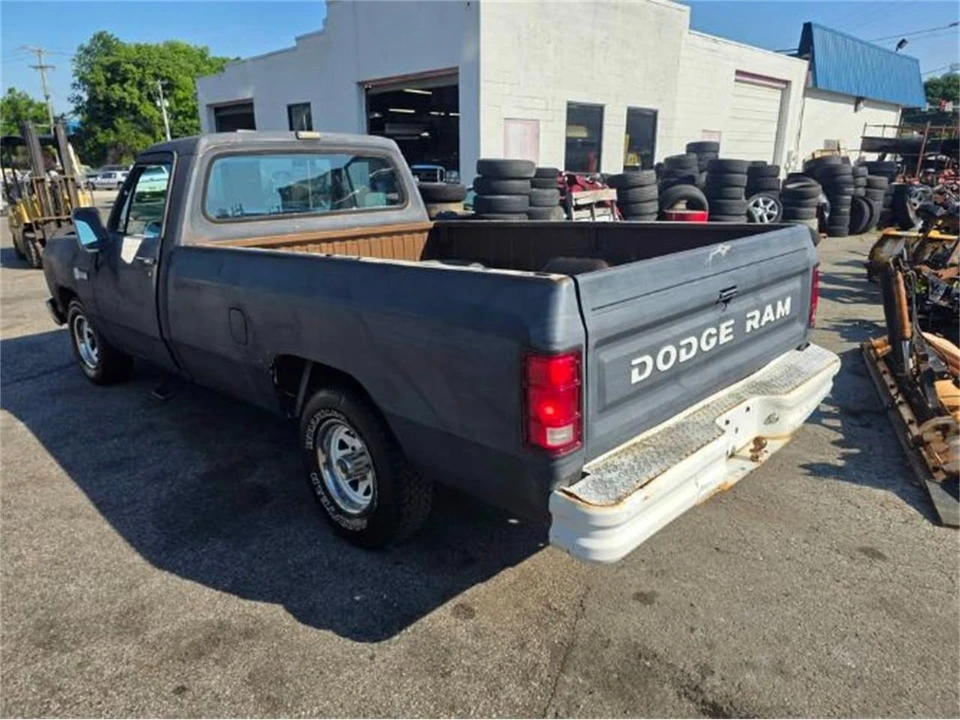 1986 Dodge D Series - Image 13 of 18