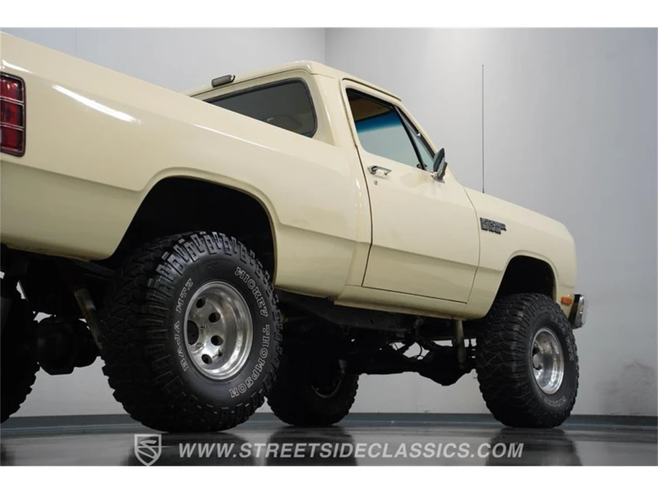 1986 Dodge Ram 1st Gen - Image 25 of 31