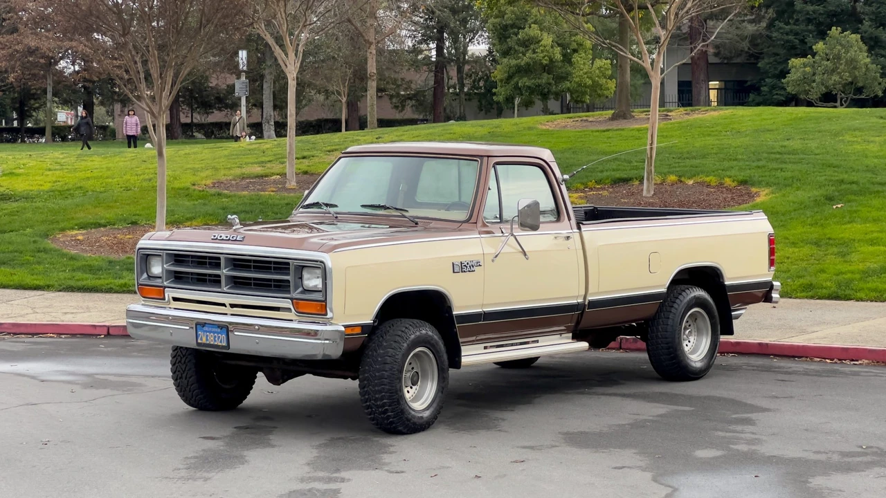 1986 Dodge Ram 1st Gen - Image 18 of 31