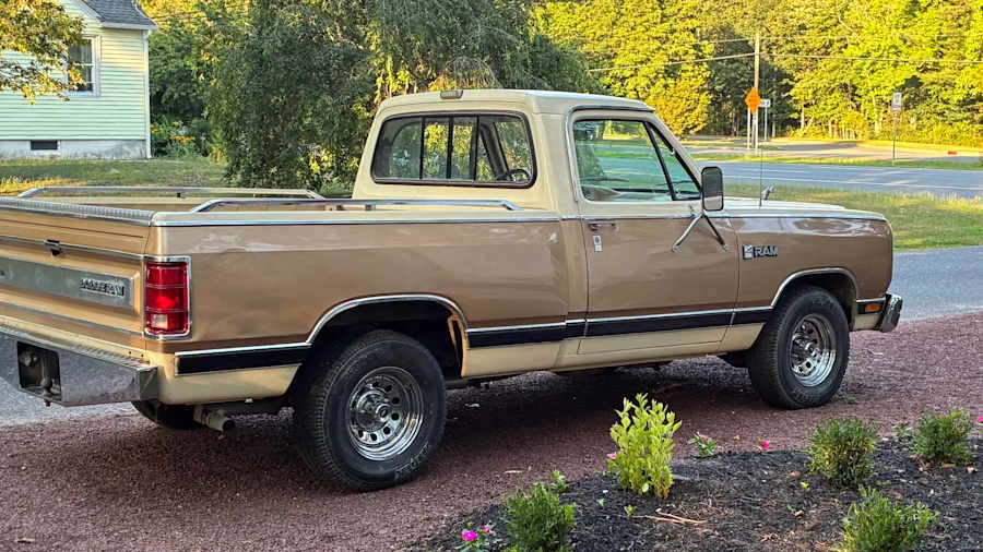 1986 Dodge Ram 1st Gen - Image 5 of 10