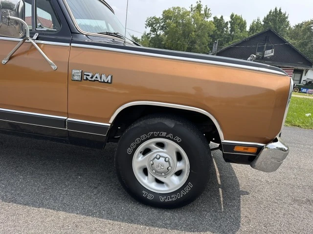 1986 Dodge Ram 1st Gen - Image 11 of 21