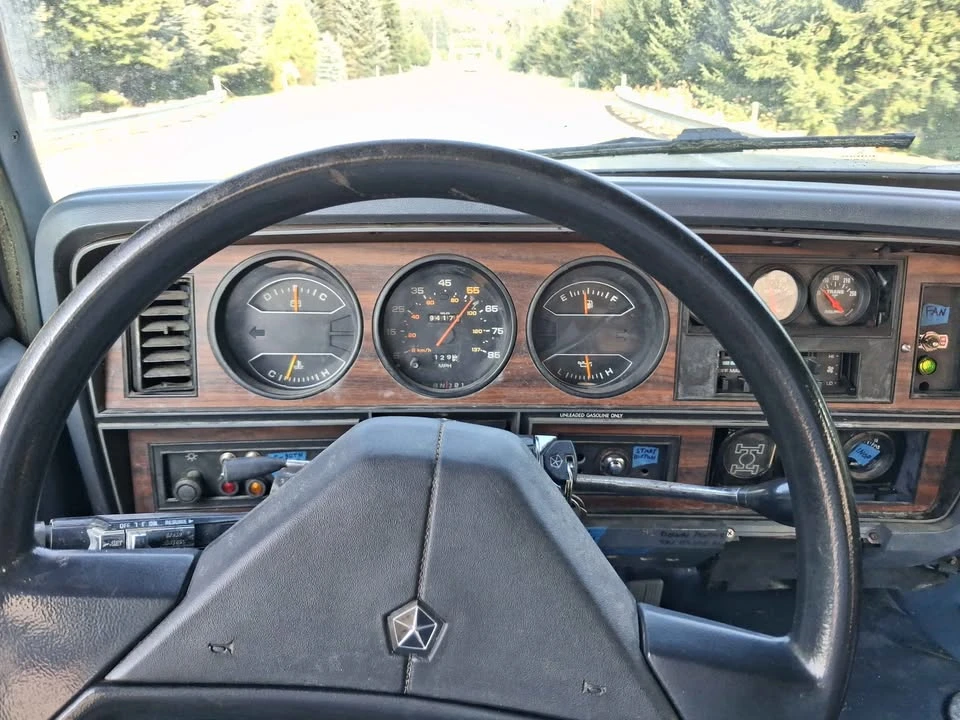 1986 Dodge Ramcharger - Image 6 of 10