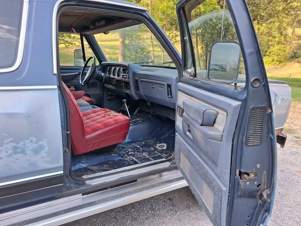 1986 Dodge Ramcharger - Image 8 of 10