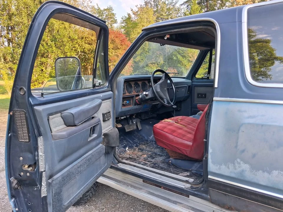 1986 Dodge Ramcharger - Image 5 of 10