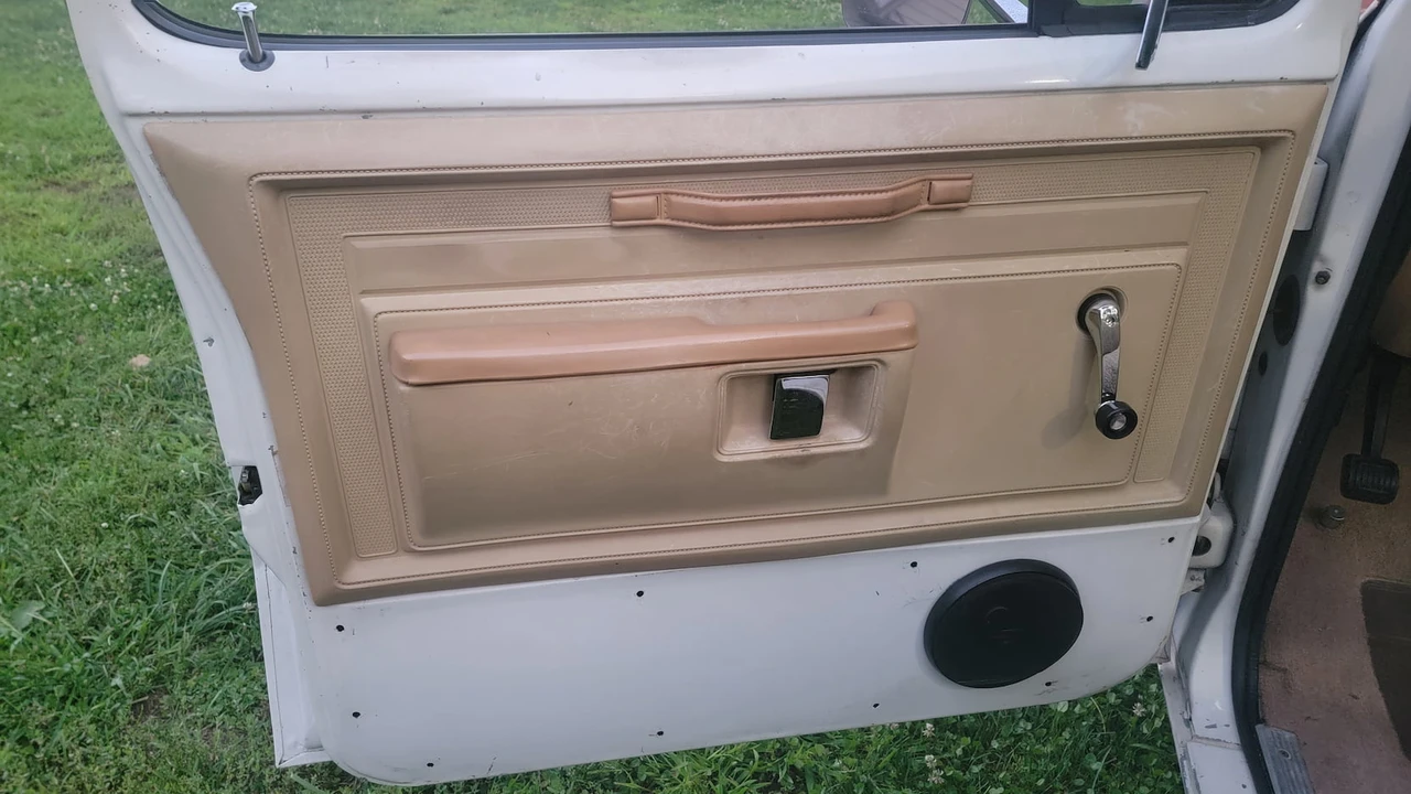 1986 Dodge Ram 1st Gen - Image 4 of 31