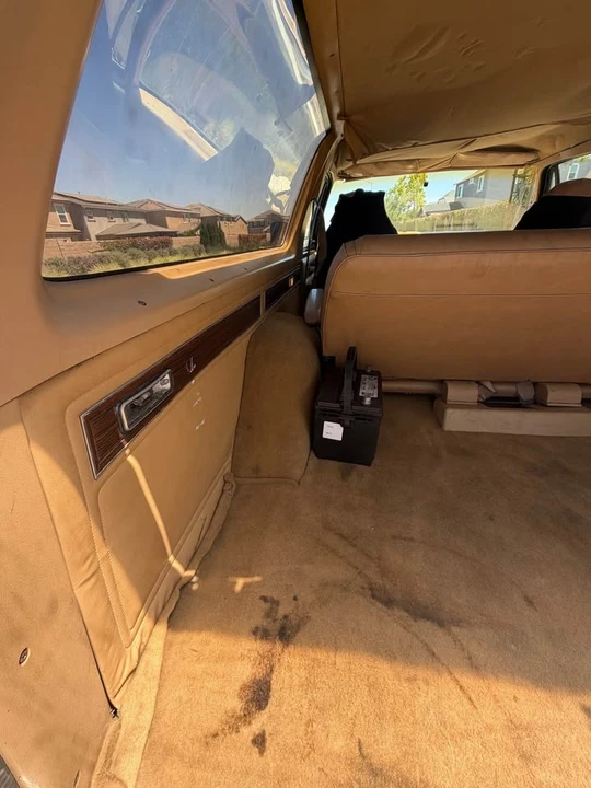 1986 Dodge Ramcharger - Image 4 of 13