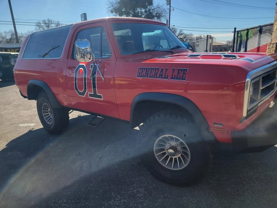 1986 Dodge Ramcharger - Image 19 of 21