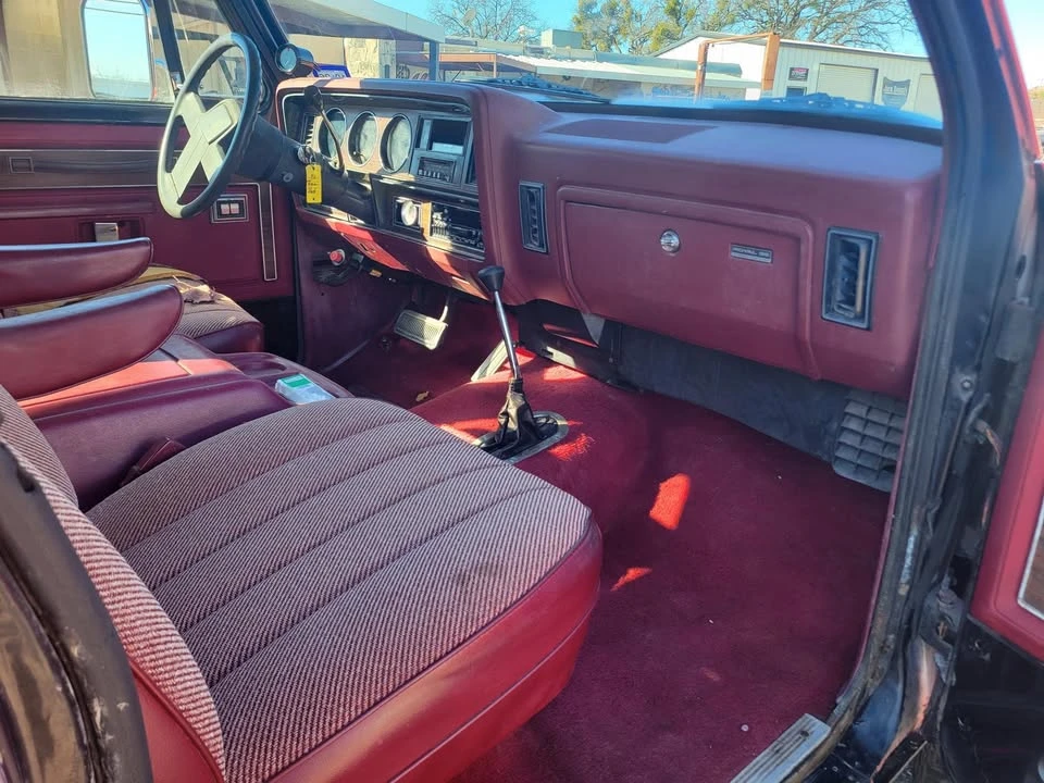 1986 Dodge Ramcharger - Image 7 of 21