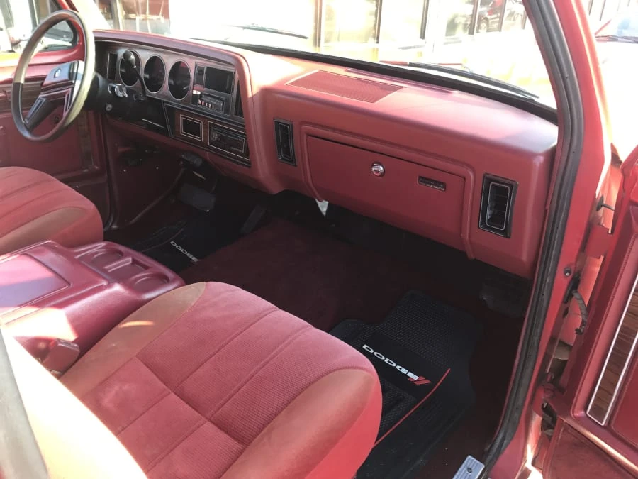 1986 Dodge Ramcharger - Image 5 of 7