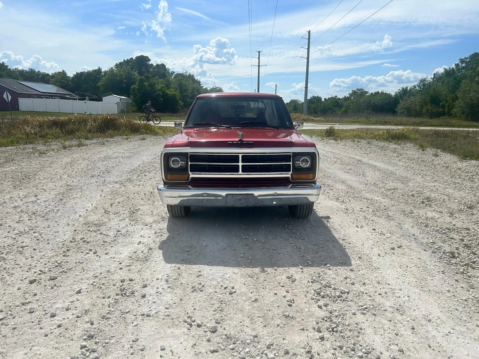 1986 Dodge Ramcharger - Image 6 of 31
