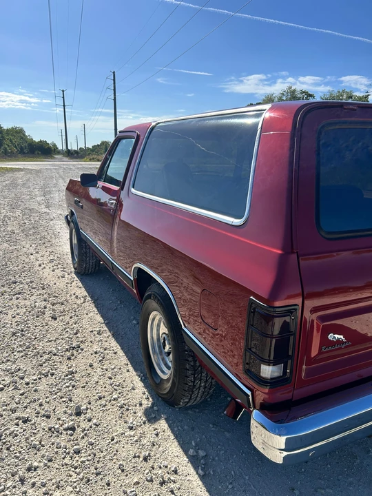 1986 Dodge Ramcharger - Image 25 of 31