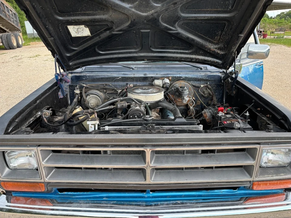 1986 Dodge Ramcharger - Image 16 of 17