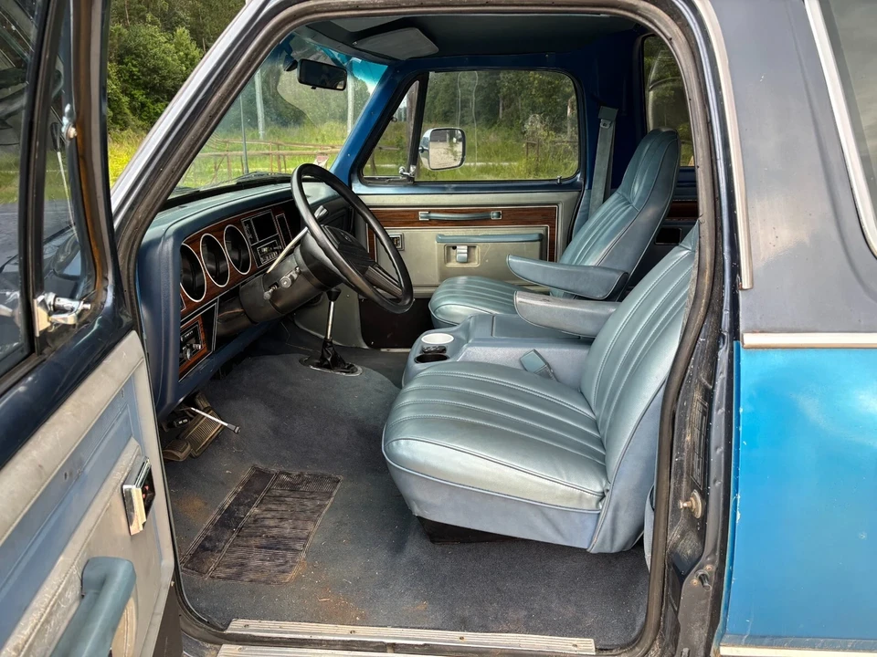 1986 Dodge Ramcharger - Image 7 of 17