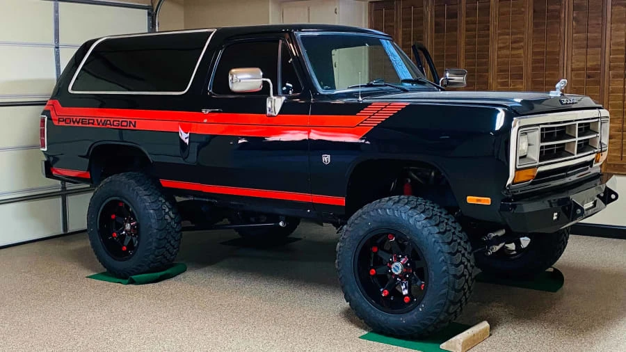 1986 Dodge Ramcharger - Image 13 of 15
