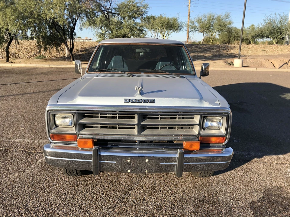1986 Dodge Ramcharger - Image 19 of 31