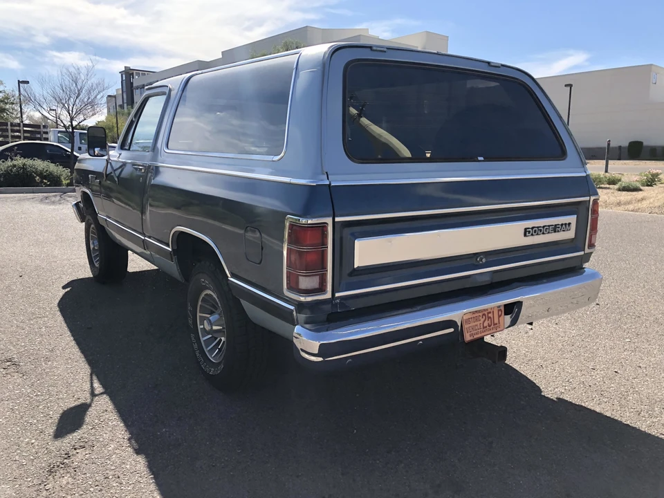 1986 Dodge Ramcharger - Image 10 of 31