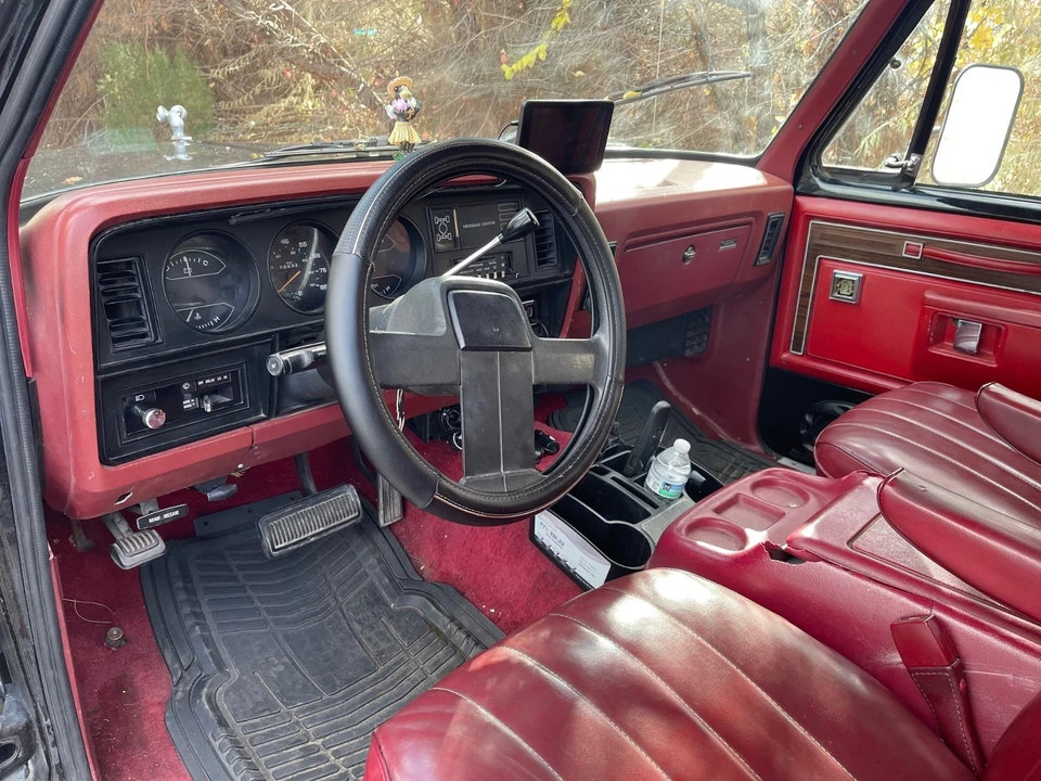 1986 Dodge Ramcharger - Image 3 of 7