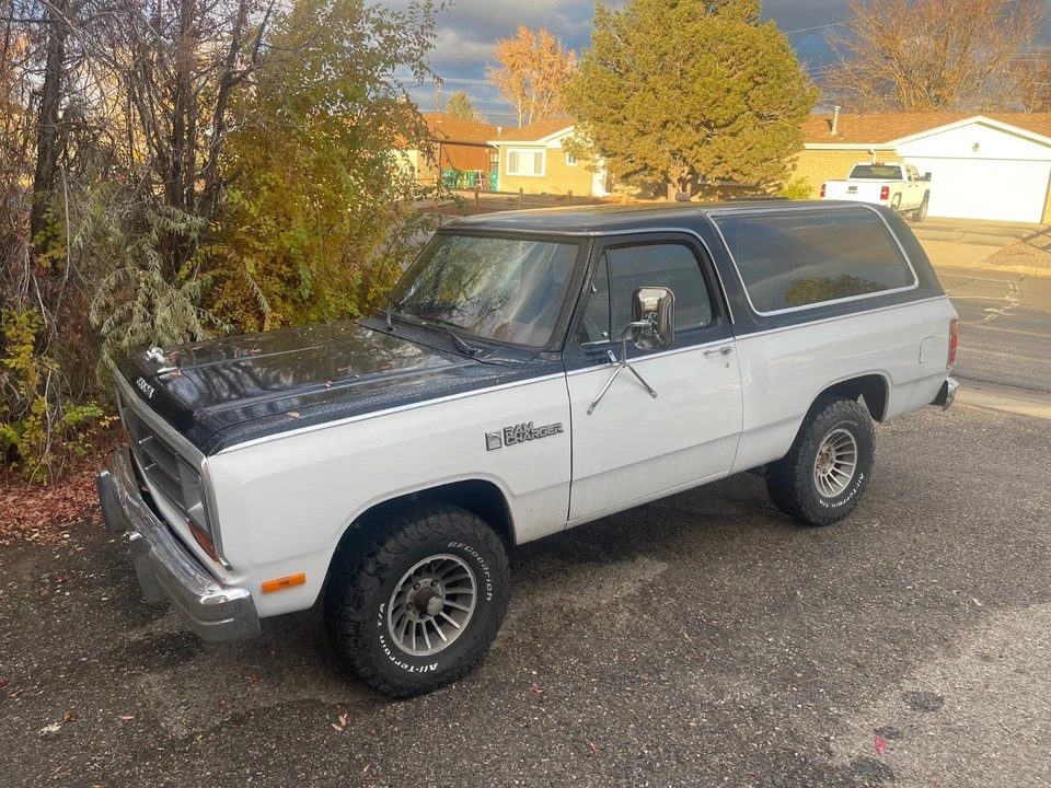 1986 Dodge Ramcharger - Image 2 of 7